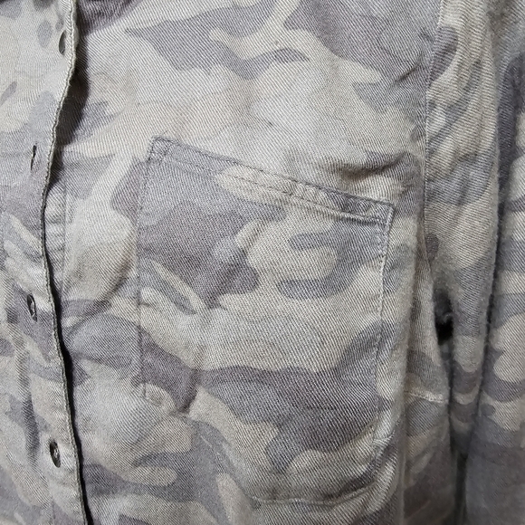 TorridRelaxed Fit Brushed Rayon Button-Up Shirt - Picture 8 of 9